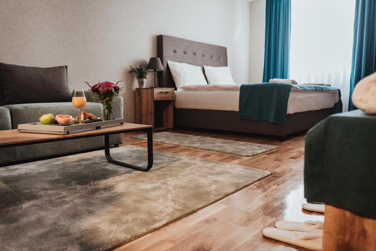 Magellan Family Lux Apartments Novi Sad Eksteriør billede